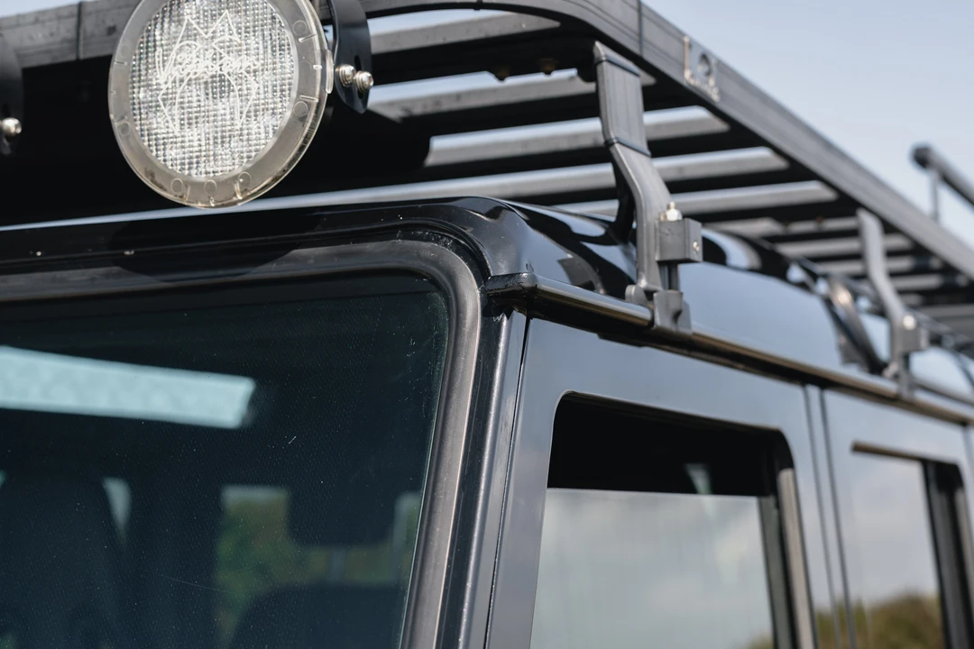 2013 Land Rover Defender 110 - Image 23 of 31