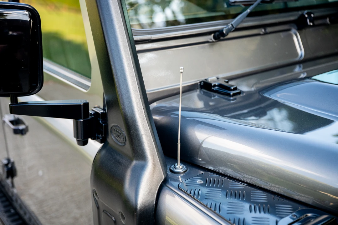 2013 Land Rover Defender 110 - Image 16 of 31