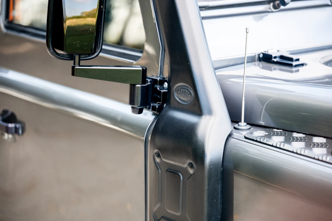 2013 Land Rover Defender 110 - Image 29 of 31