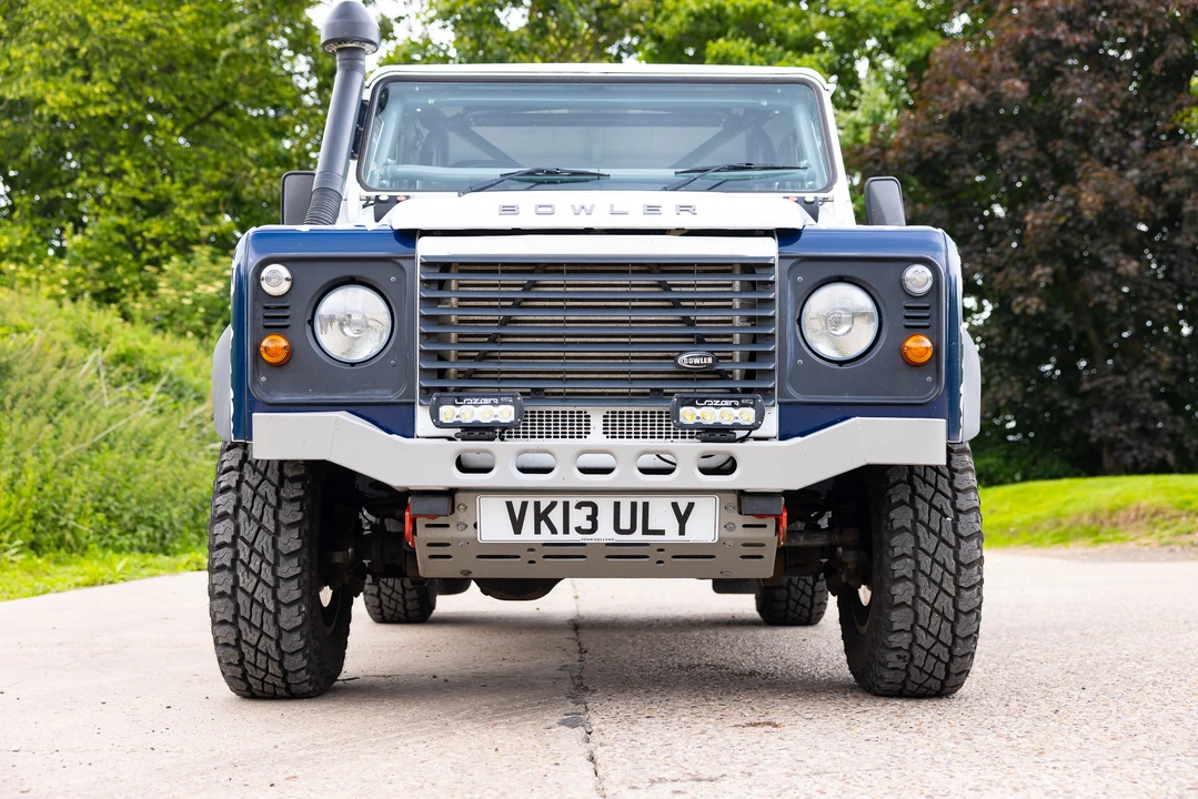 2014 Land Rover Defender 90 - Image 18 of 31
