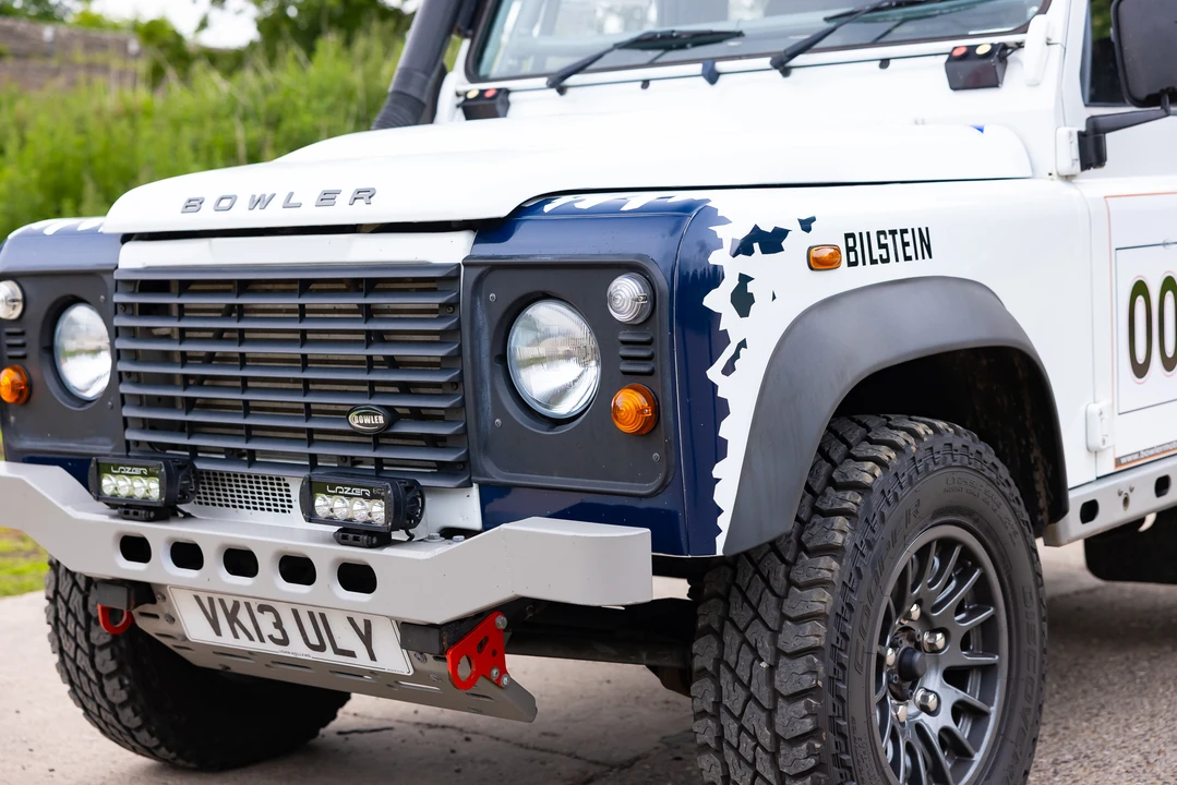 2014 Land Rover Defender 90 - Image 22 of 31