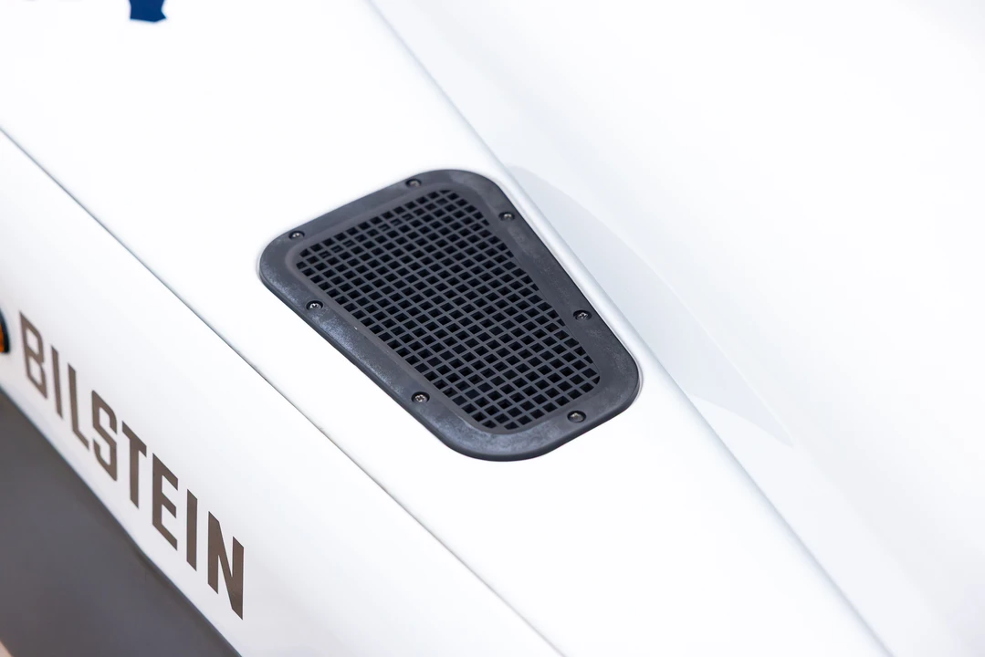 2014 Land Rover Defender 90 - Image 28 of 31