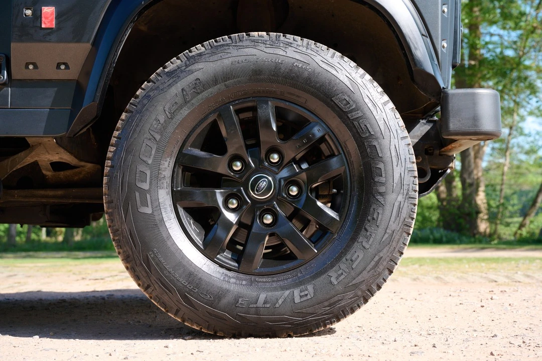 2013 Land Rover Defender 90 - Image 22 of 30