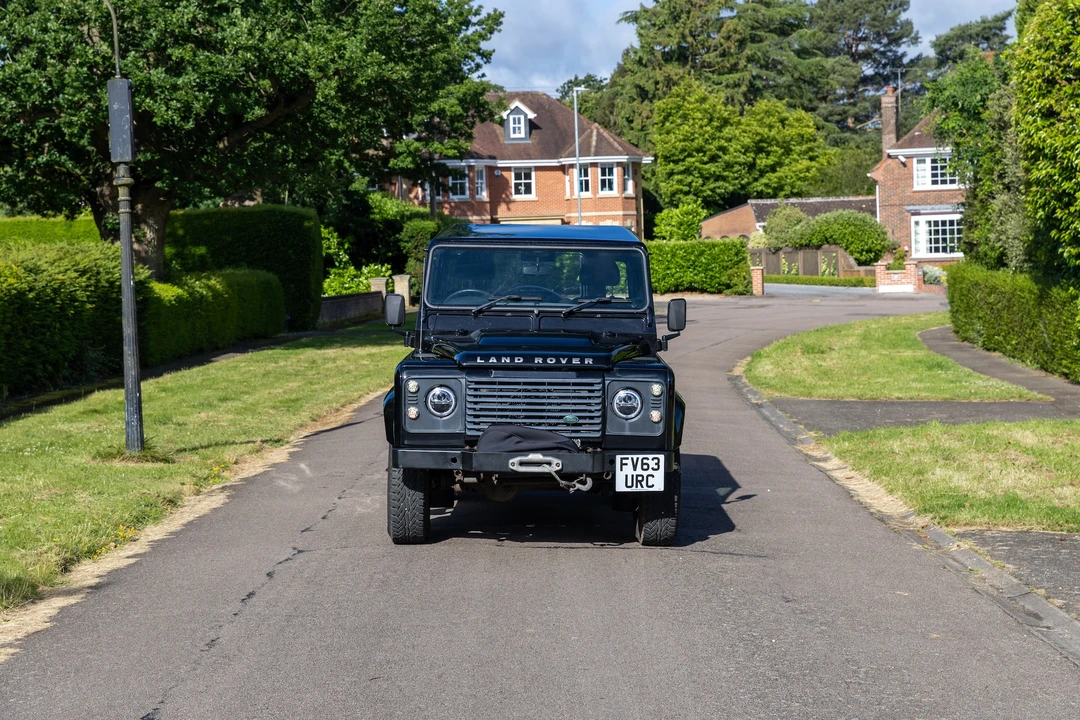2013 Land Rover Defender 90 - Image 9 of 31