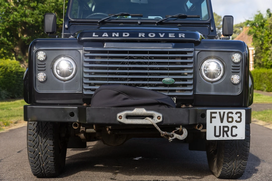 2013 Land Rover Defender 90 - Image 12 of 31