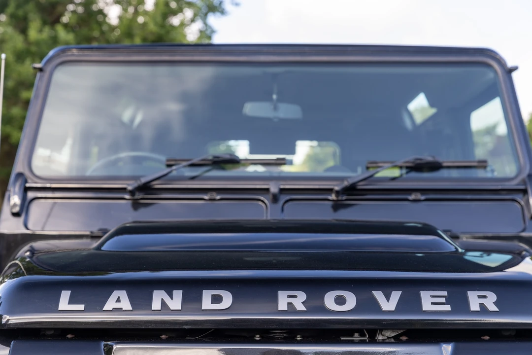2013 Land Rover Defender 90 - Image 24 of 31