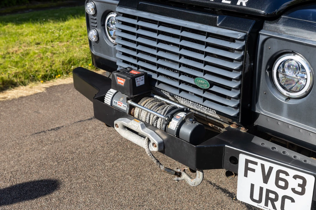 2013 Land Rover Defender 90 - Image 27 of 31