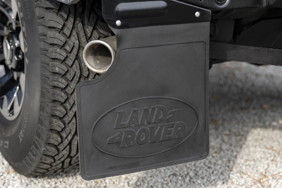 2013 Land Rover Defender 90 - Image 27 of 31
