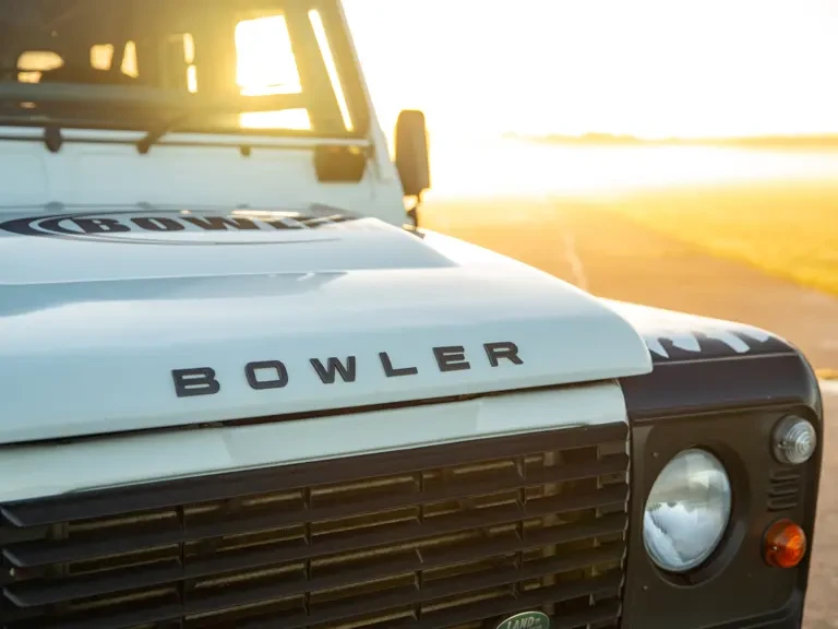 2013 Land Rover Defender 90 - Image 7 of 31