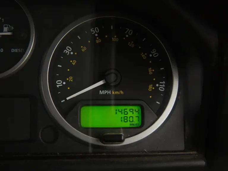 2013 Land Rover Defender 90 - Image 12 of 31