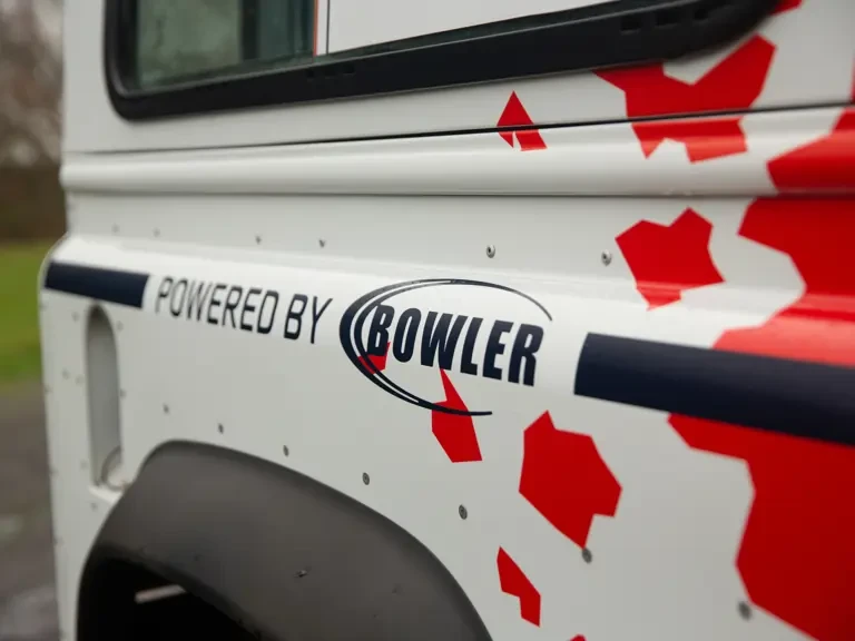 2013 Land Rover Defender 90 - Image 30 of 31