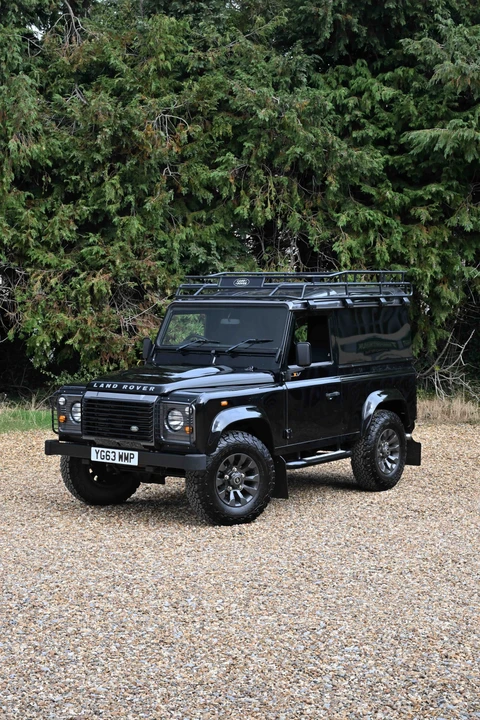 2013 Land Rover Defender 90 - Image 18 of 31
