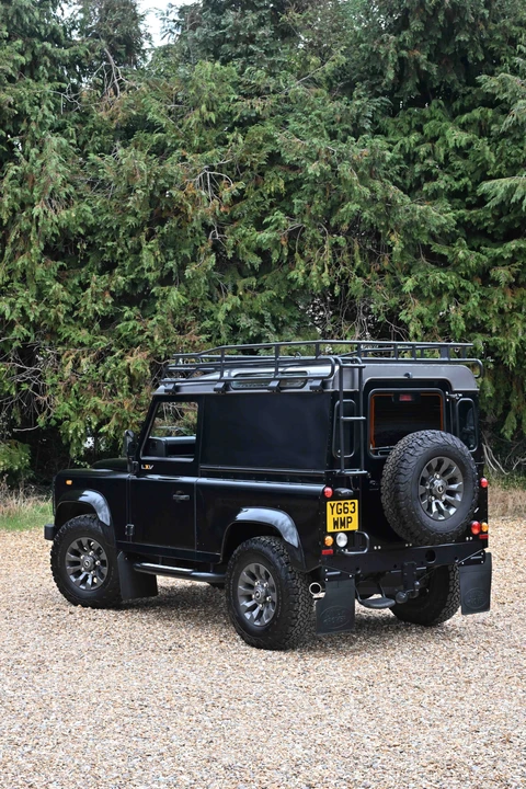 2013 Land Rover Defender 90 - Image 16 of 31