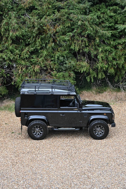 2013 Land Rover Defender 90 - Image 21 of 31