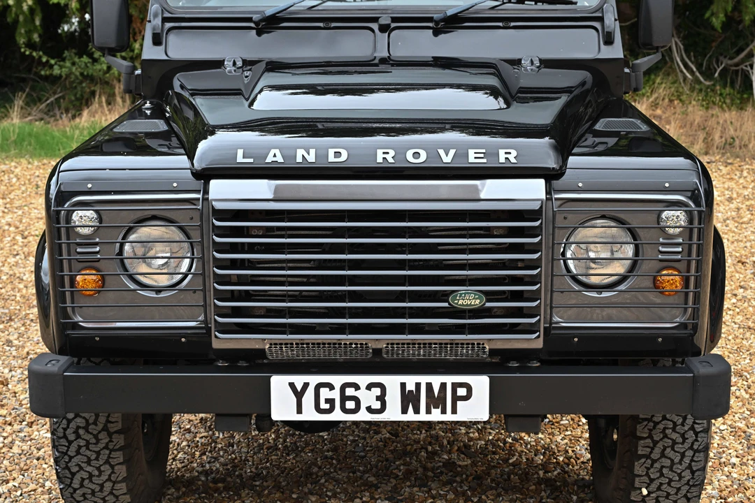 2013 Land Rover Defender 90 - Image 28 of 31