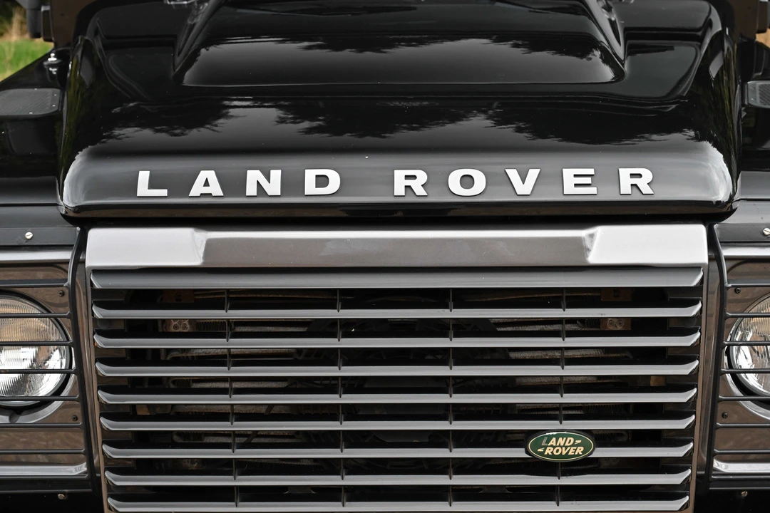 2013 Land Rover Defender 90 - Image 30 of 31