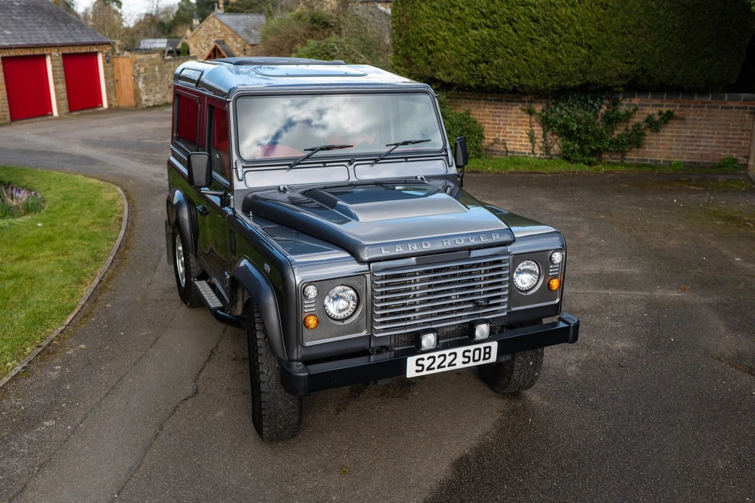 2013 Land Rover Defender 90 - Image 28 of 30
