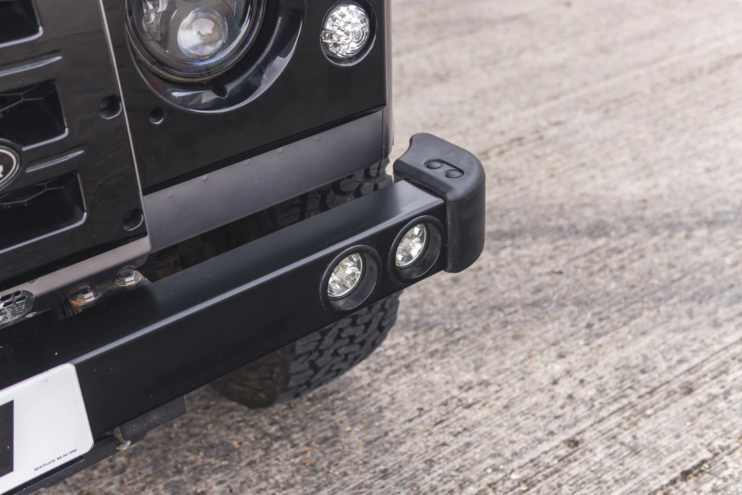 2013 Land Rover Defender 90 - Image 18 of 31