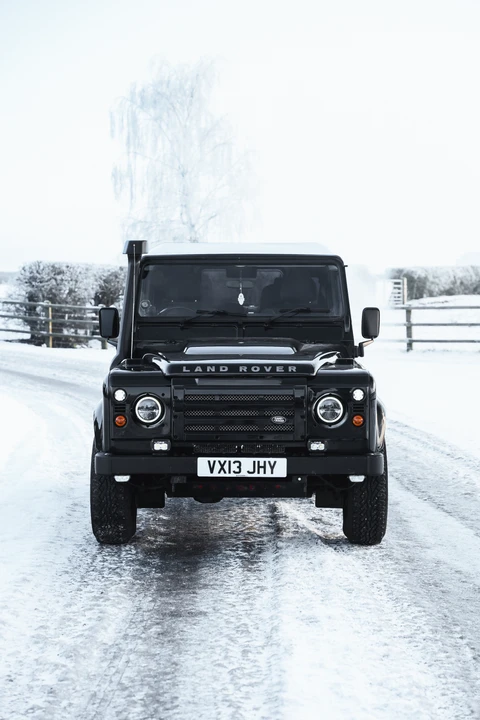 2013 Land Rover Defender 90 - Image 11 of 31