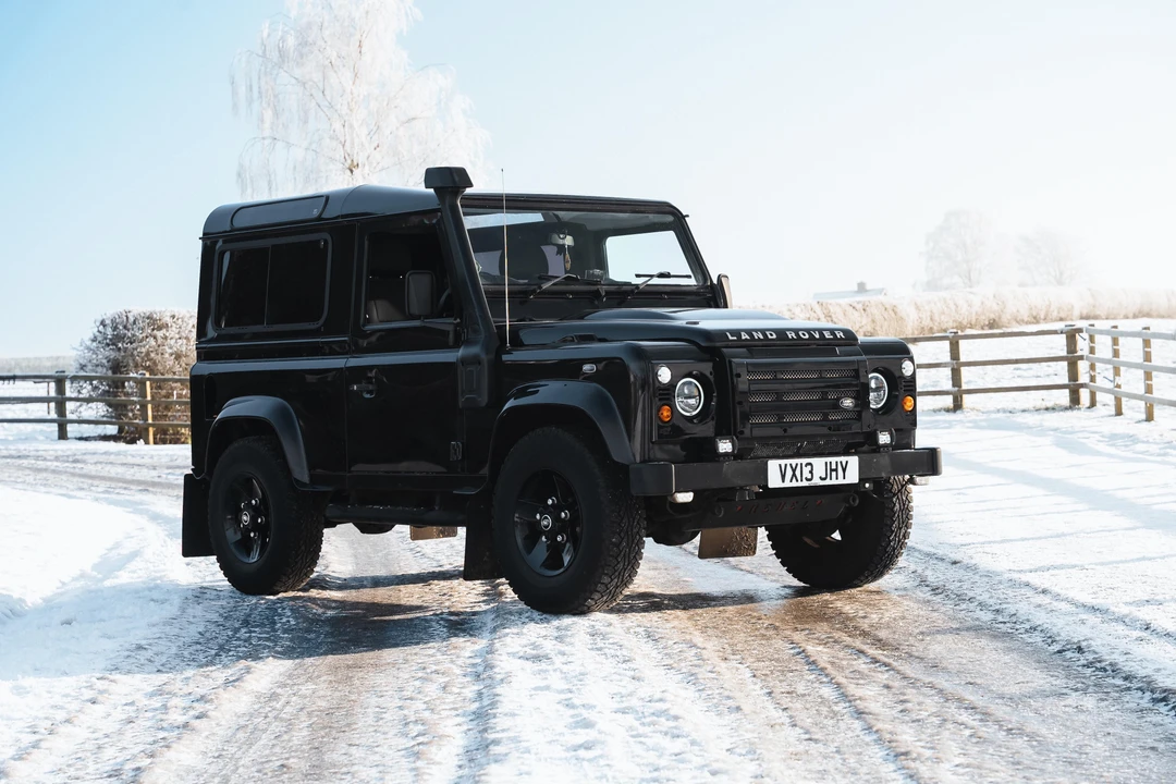 2013 Land Rover Defender 90 - Image 29 of 31
