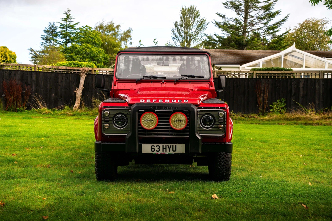 2013 Land Rover Defender 90 - Image 2 of 31