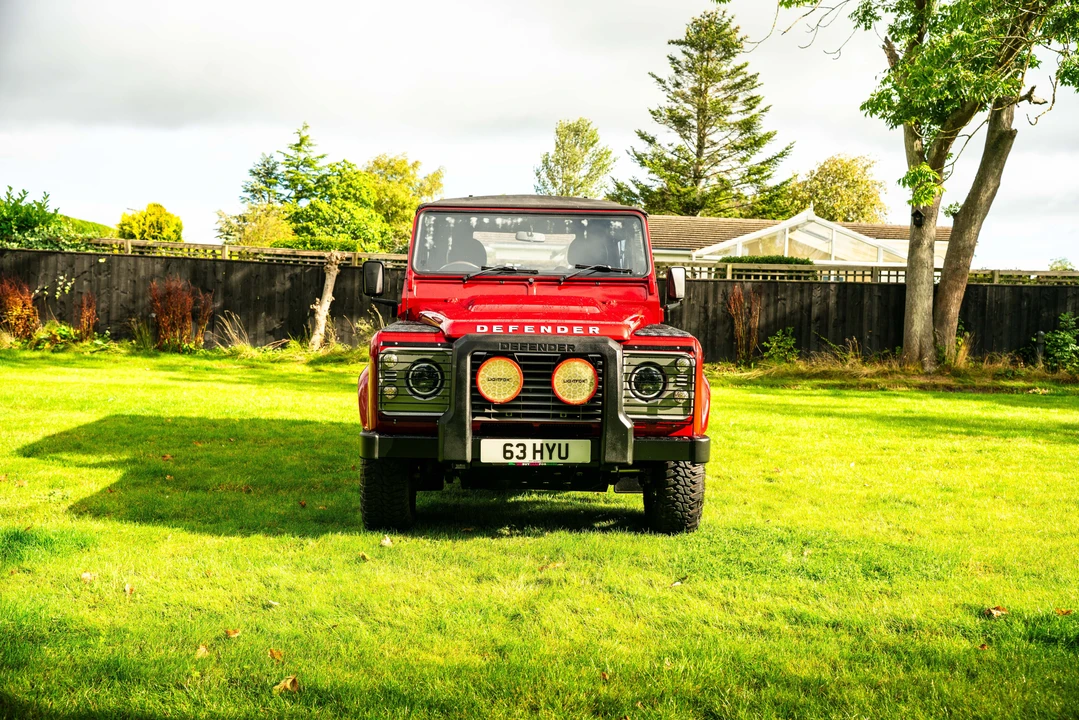2013 Land Rover Defender 90 - Image 19 of 31