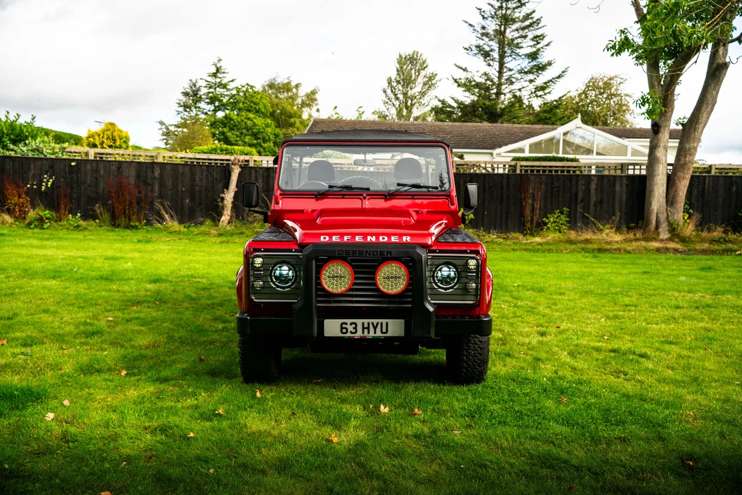 2013 Land Rover Defender 90 - Image 29 of 31