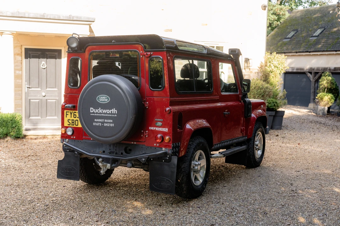 2013 Land Rover Defender 90 - Image 13 of 31