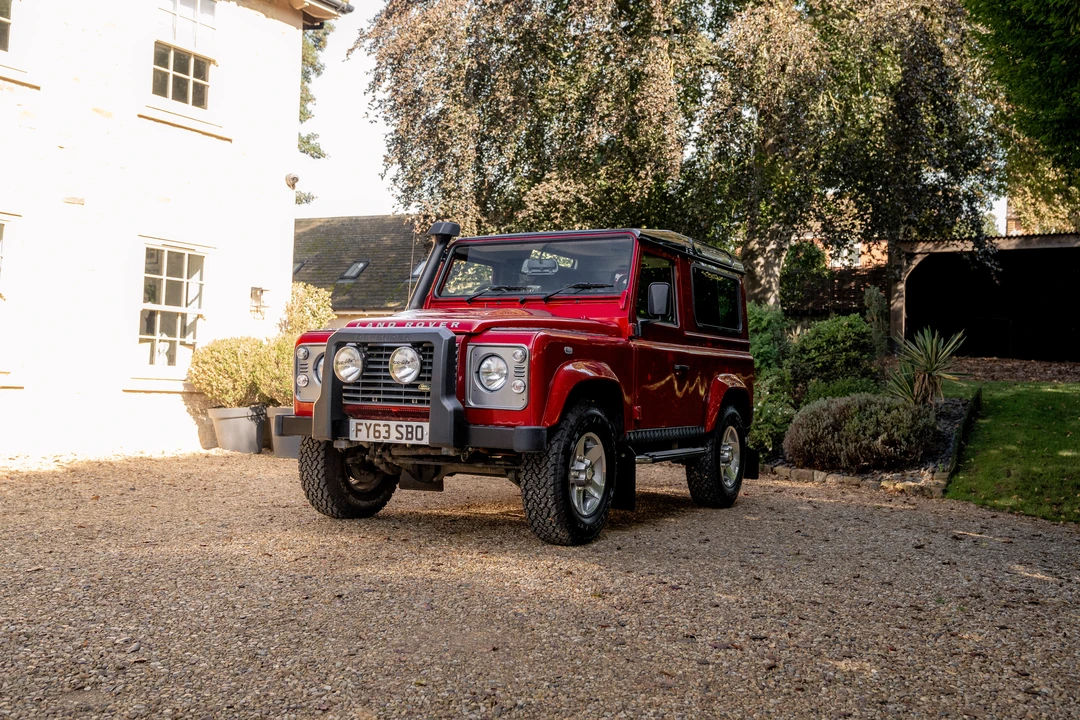 2013 Land Rover Defender 90 - Image 10 of 31