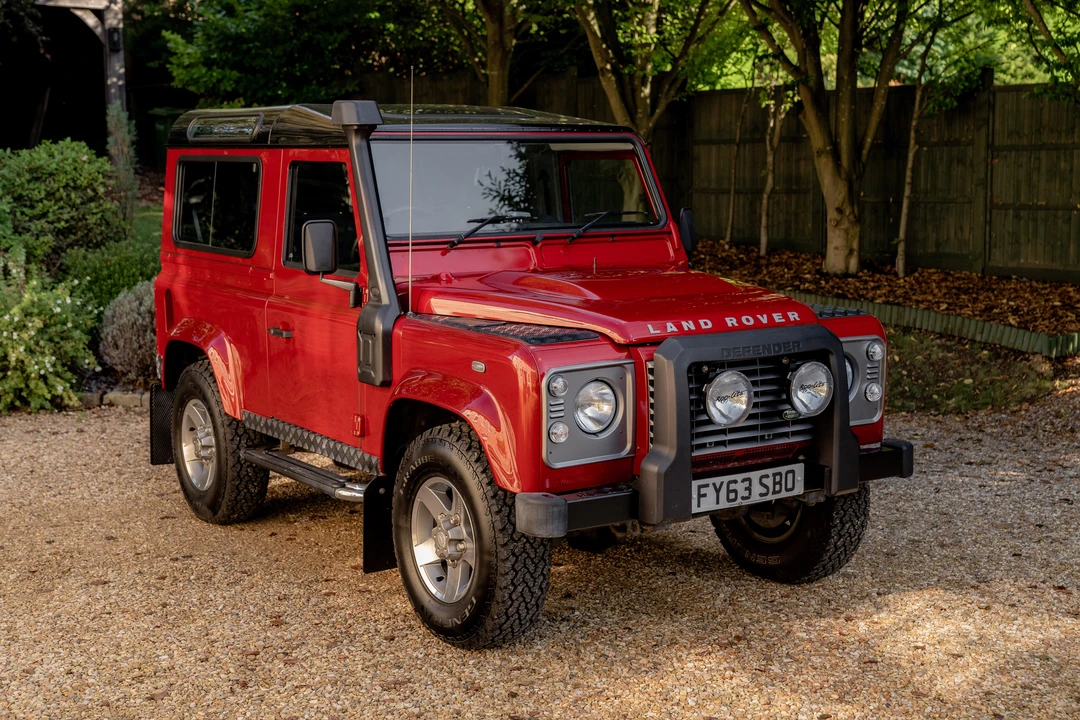 2013 Land Rover Defender 90 - Image 12 of 31