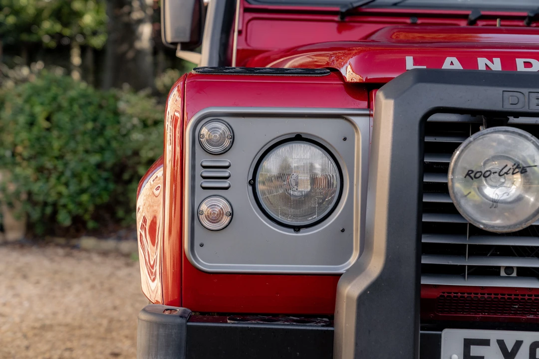 2013 Land Rover Defender 90 - Image 22 of 31