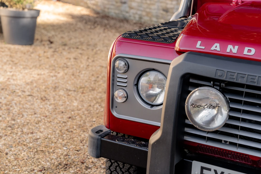 2013 Land Rover Defender 90 - Image 28 of 31