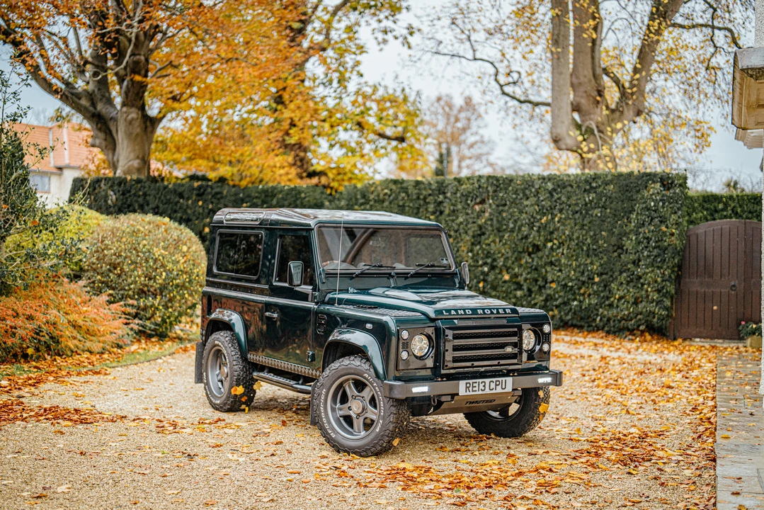 2013 Land Rover Defender 90 - Image 18 of 31