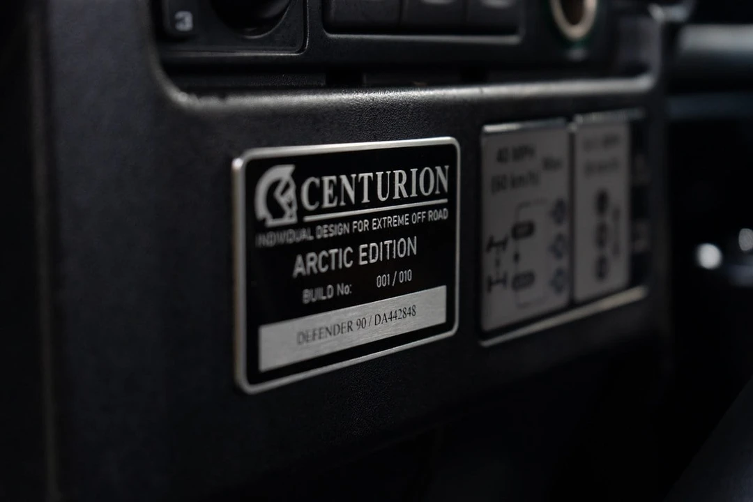 2013 Land Rover Defender 90 - Image 30 of 30