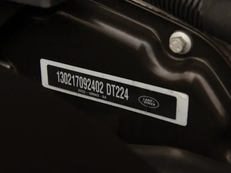2013 Land Rover Defender - Image 22 of 24
