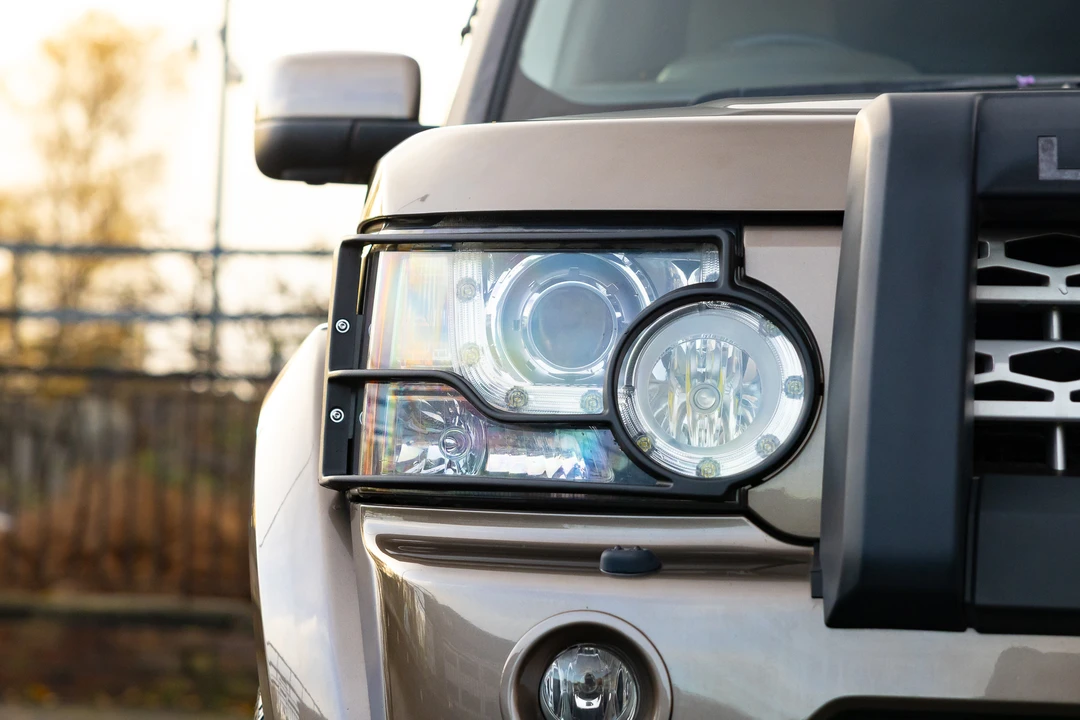 2013 Land Rover Discovery 4th Gen - Image 15 of 31