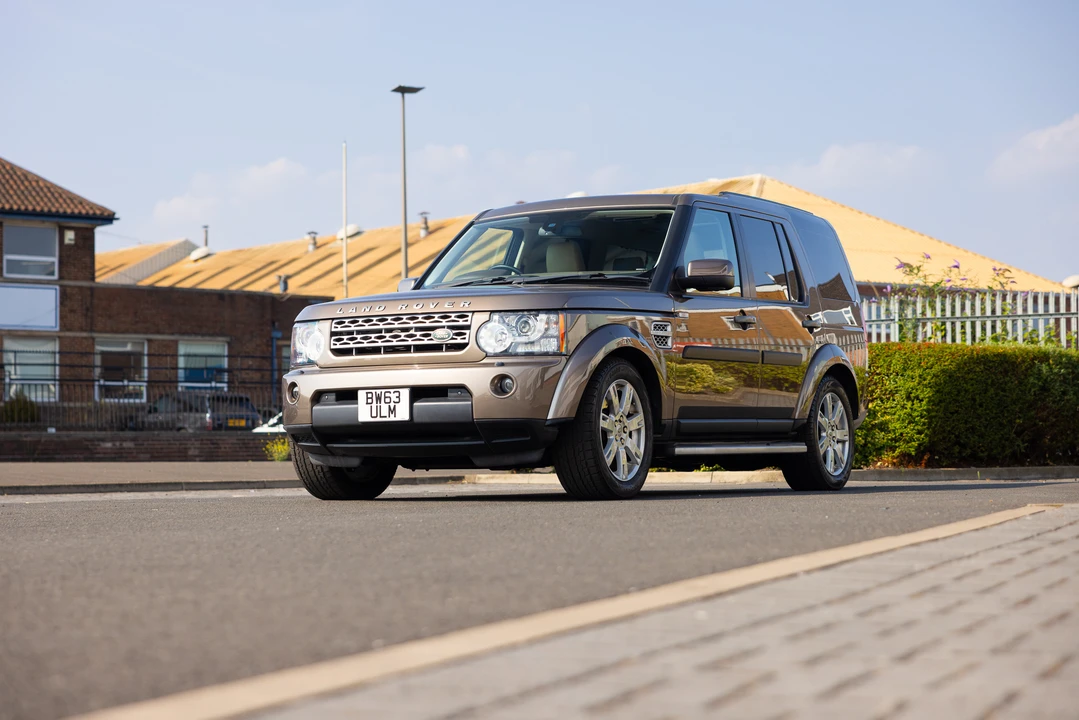 2013 Land Rover Discovery 4th Gen - Image 17 of 31