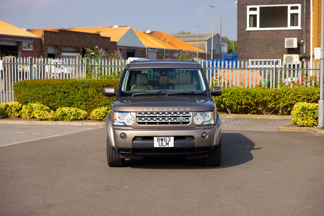 2013 Land Rover Discovery 4th Gen - Image 10 of 31