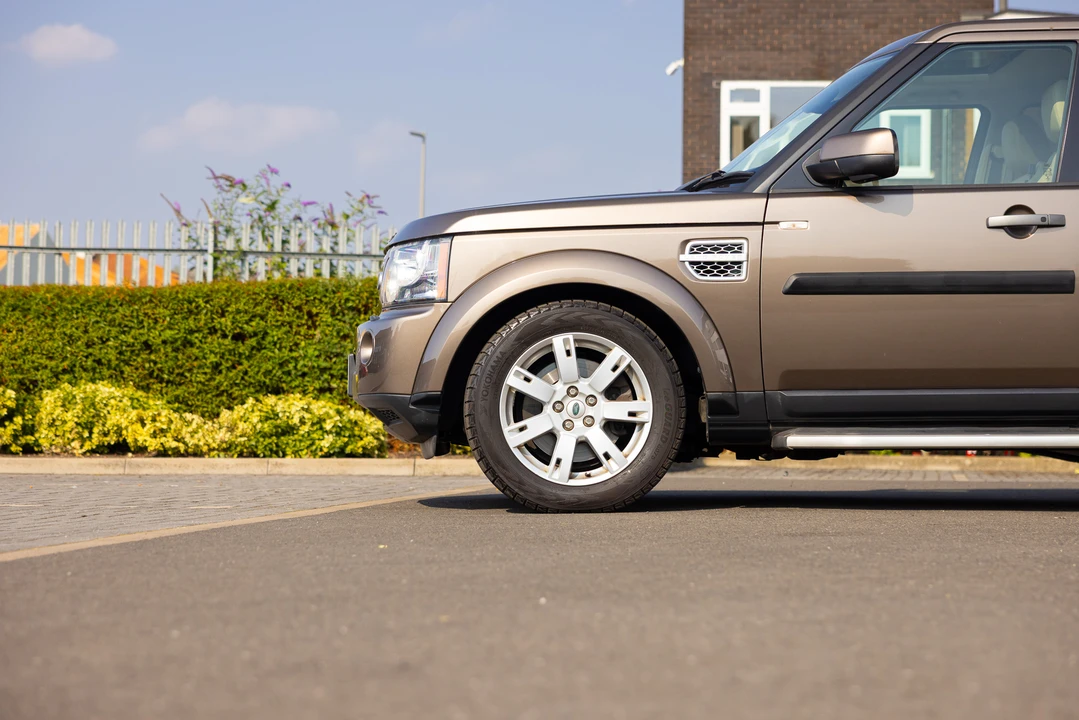 2013 Land Rover Discovery 4th Gen - Image 31 of 31