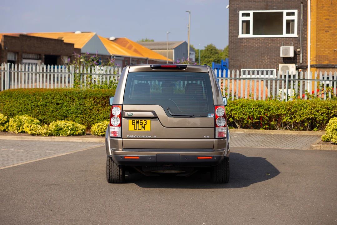 2013 Land Rover Discovery 4th Gen - Image 14 of 31