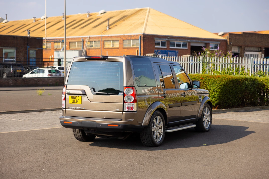2013 Land Rover Discovery 4th Gen - Image 13 of 31