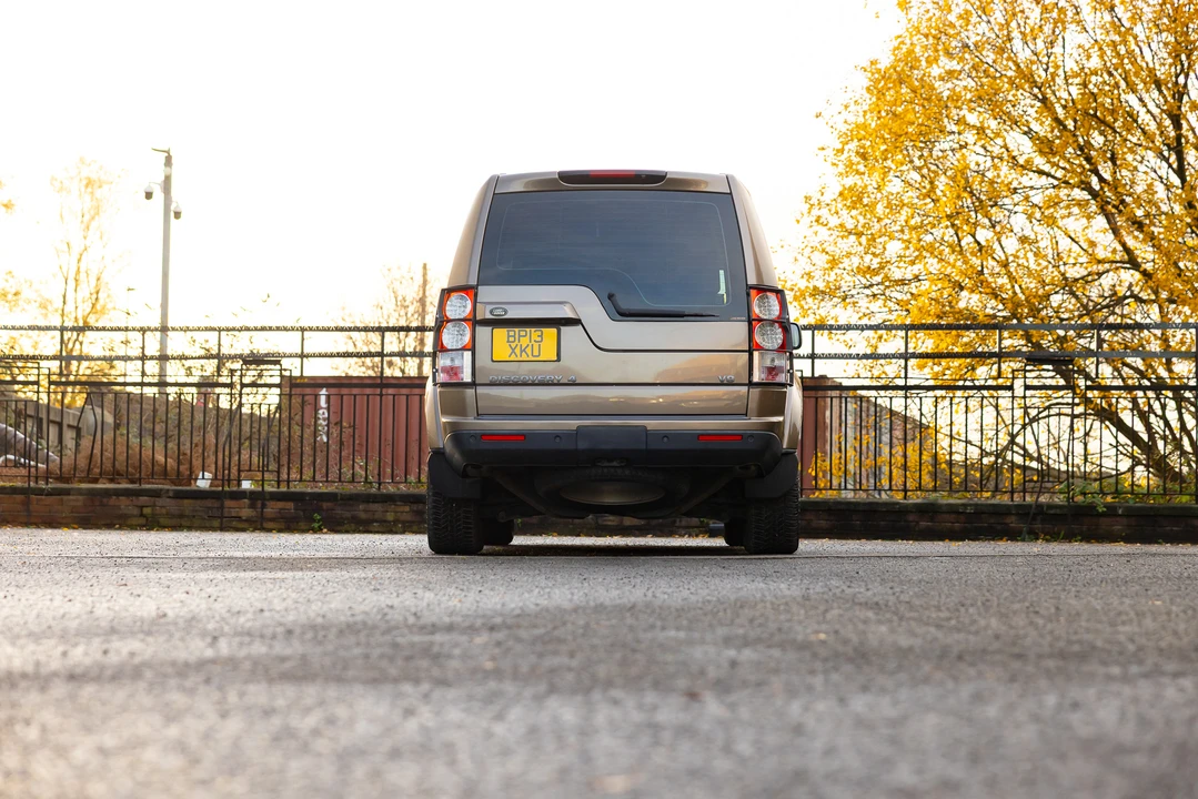 2013 Land Rover Discovery 4th Gen - Image 14 of 31