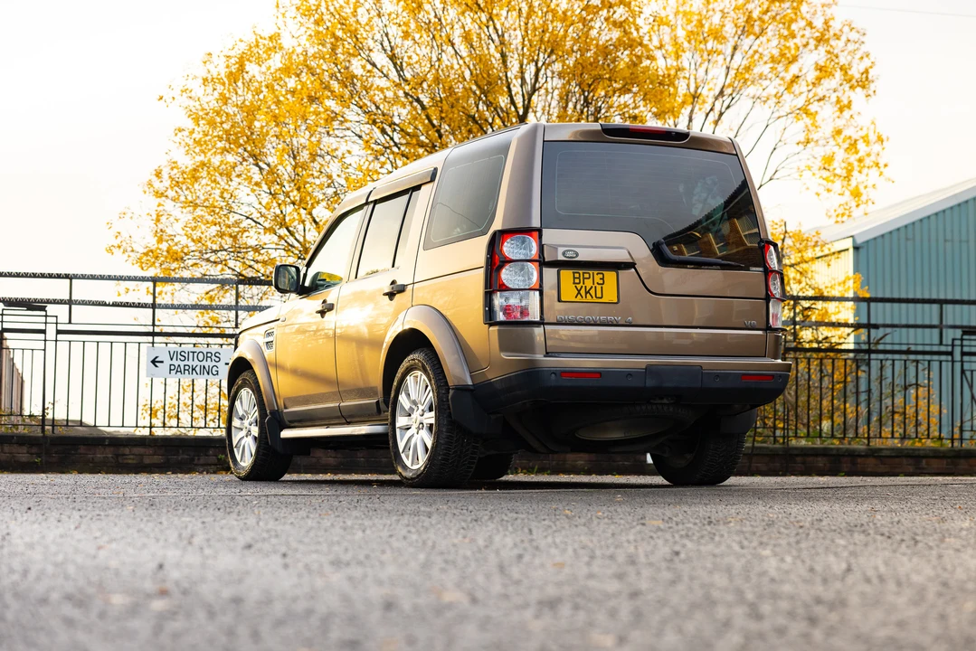 2013 Land Rover Discovery 4th Gen - Image 25 of 31