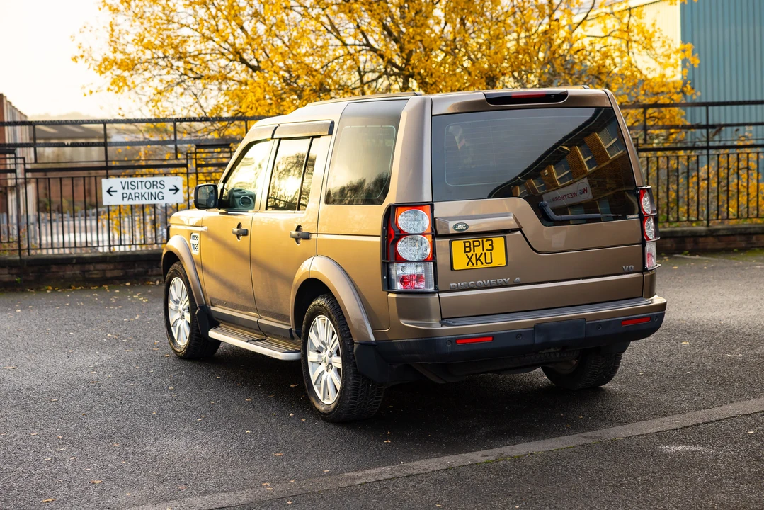 2013 Land Rover Discovery 4th Gen - Image 26 of 31