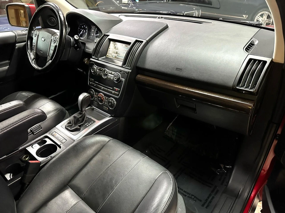 2013 Land Rover Freelander - Image 9 of 21