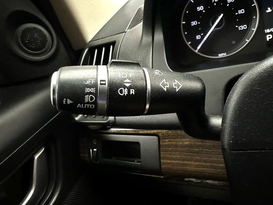 2013 Land Rover Freelander - Image 17 of 21