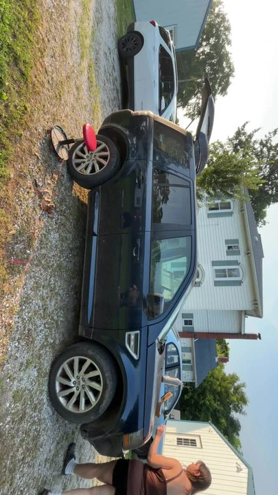 2013 Land Rover Freelander - Image 3 of 10