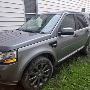 2013 Land Rover LR2 HSE LUX Sport Utility 4D
