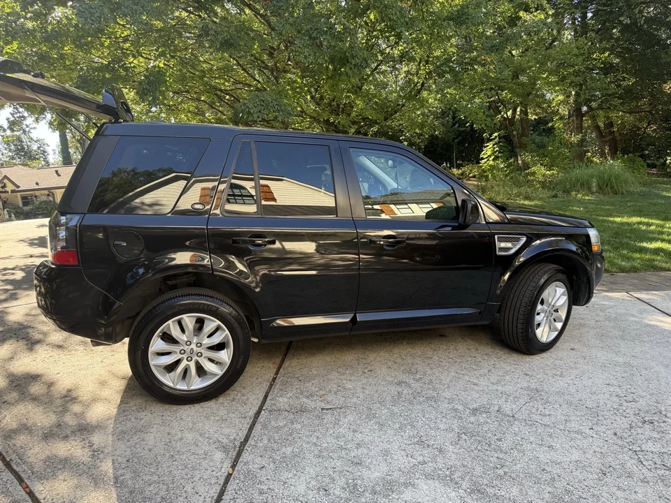 2013 Land Rover Freelander - Image 8 of 21