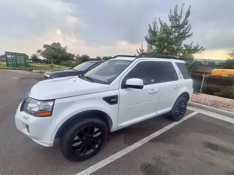 2013 Land Rover LR2 HSE Sport Utility 4D